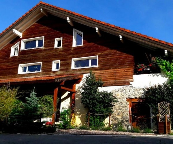 BEAUTIFUL AND COMFORTABLE CHALET SAVOYARDE.